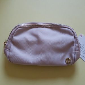 Lululemon Belt Bag in Pink